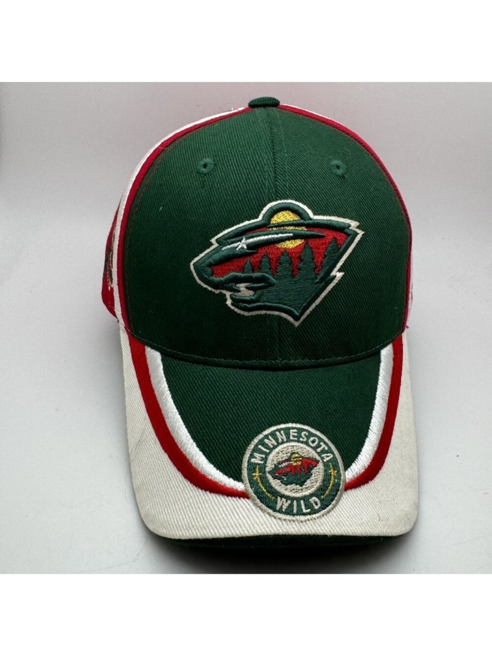 Minnesota Wild Baseball Cap Hat NHL Hockey T.E.I. Adjustable Green Red White Fan